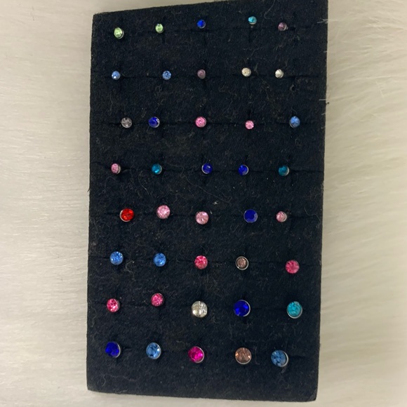 L Shape Nose Ring - Picture 2 of 4